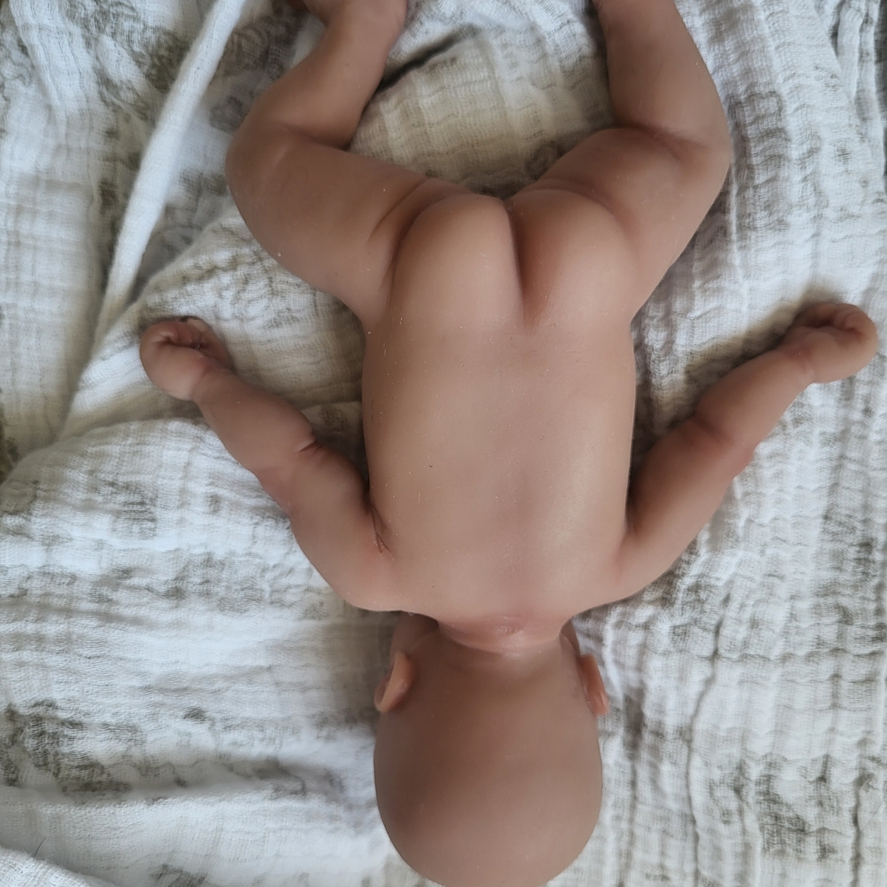 Micro Silicone Baby Doll 8 Inches (GIRL) - Picture 3 of 5